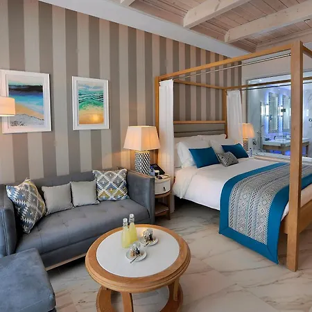 Amavi, Madefortwo - (adults Only) 5* 파포스