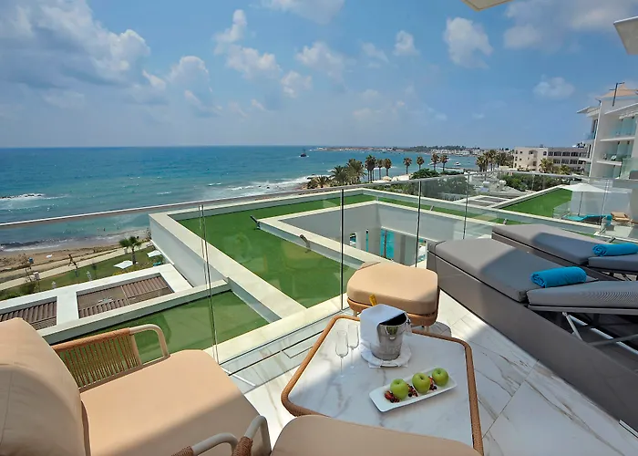 Hotel Amavi, Madefortwo - (adults Only) Paphos