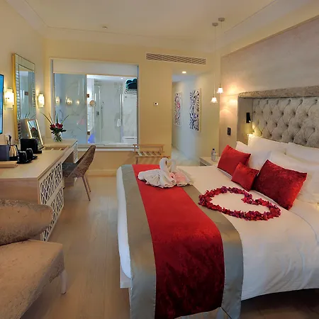 Amavi, Madefortwo - (adults Only) Отель Пафос