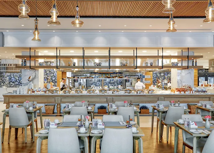 Amavi, Madefortwo - (adults Only) מלון פאפוס