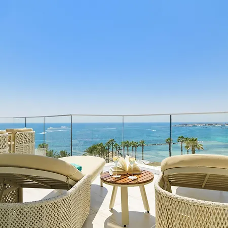 Amavi, Madefortwo - (adults Only) Otel 5*